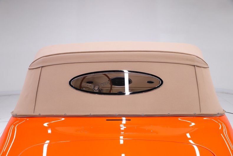 1937 Ford Cabriolet 39