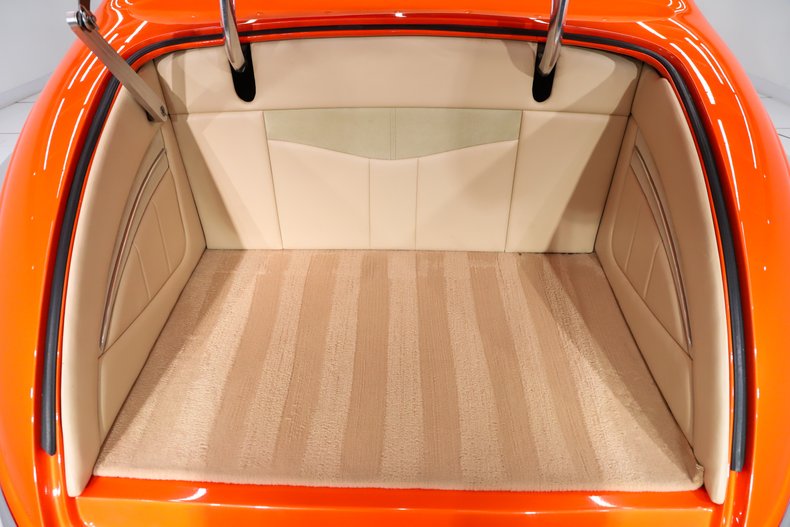 1937 Ford Cabriolet 71