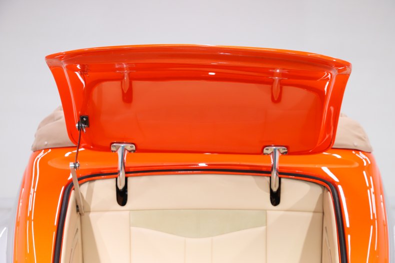 1937 Ford Cabriolet 69