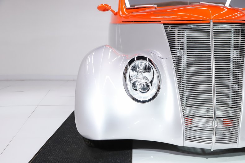1937 Ford Cabriolet 19