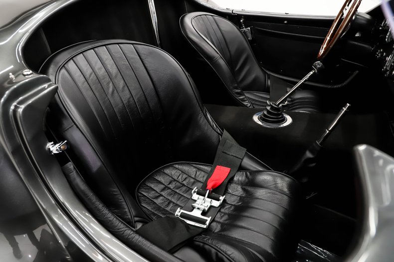 1965 Shelby Cobra 32