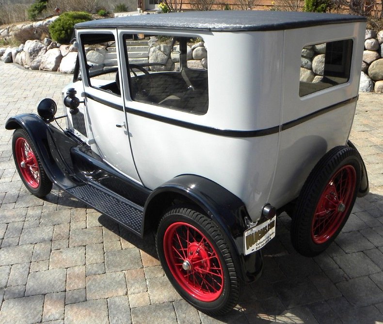 1927 Ford Model T | Volo Museum