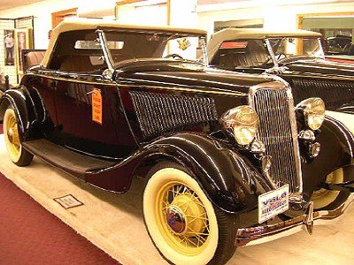 1934 ford deluxe