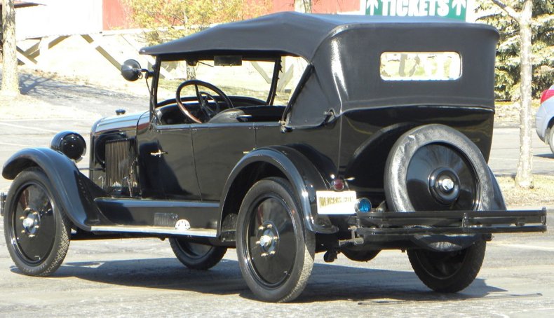 1922 Chalmers Six-30