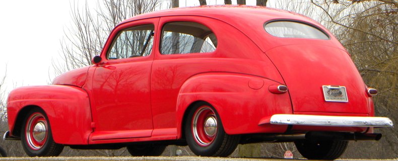 1947 Ford Deluxe