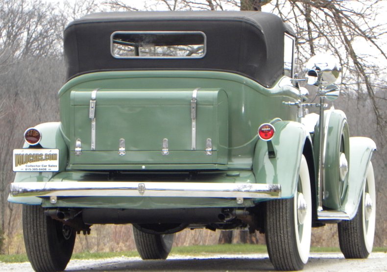 1933 Auburn 12-161A