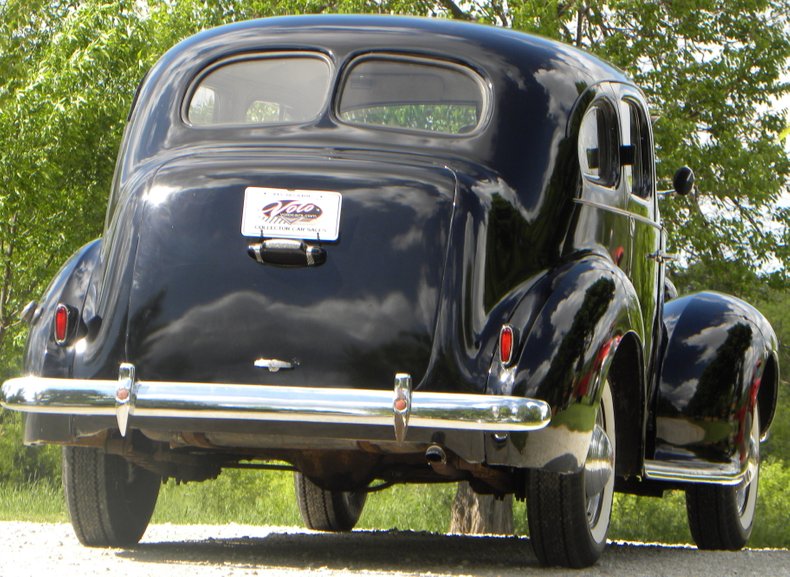 1939 Packard 110