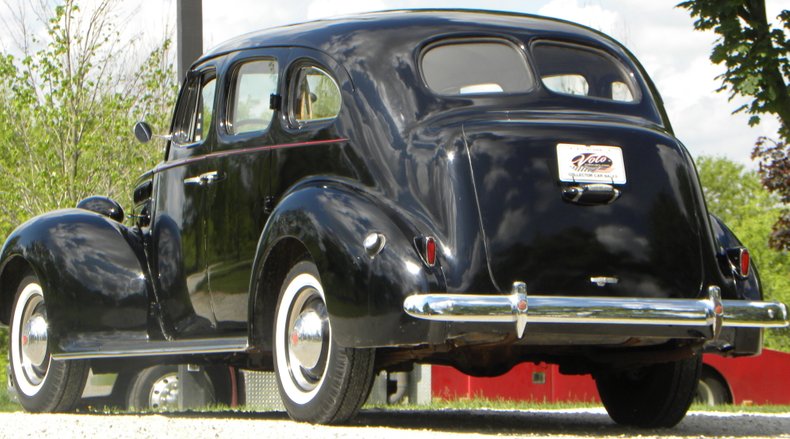 1939 Packard 110