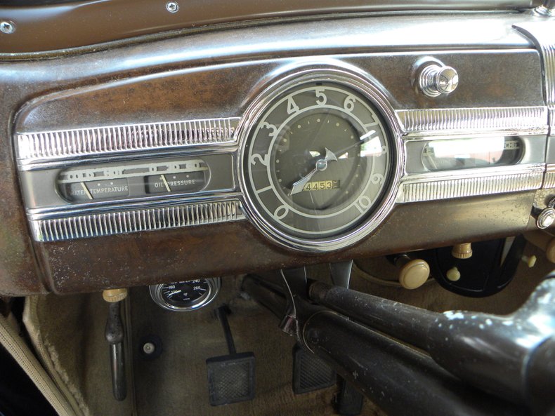 1939 Packard 110