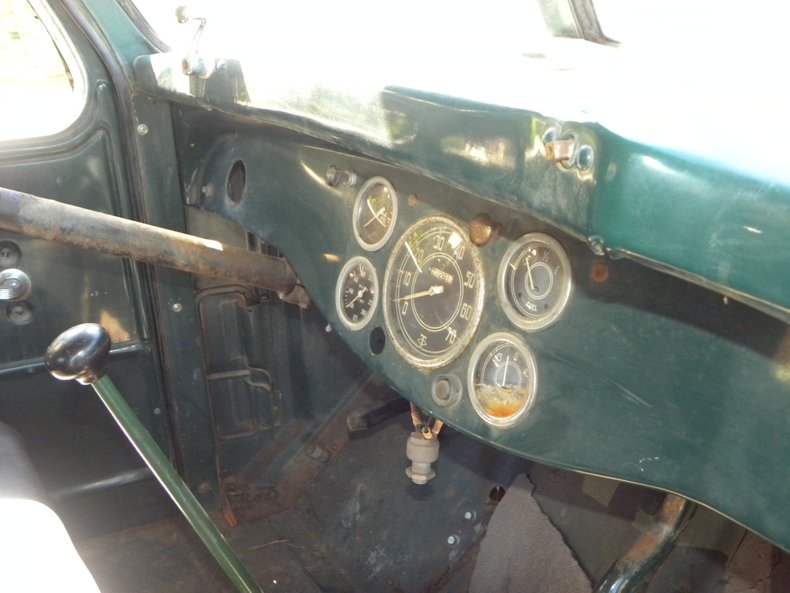 1949 Diamond T Pickup