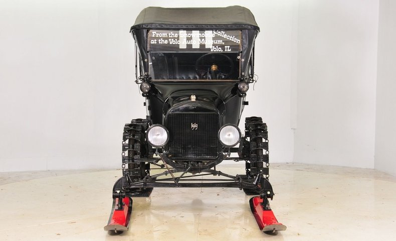 1919 Ford Model T | Volo Museum