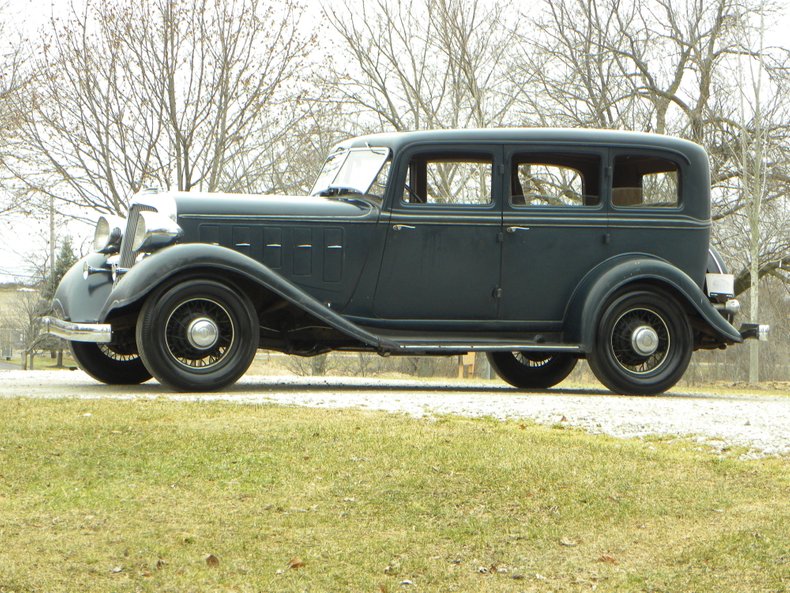 1933 Chrysler 