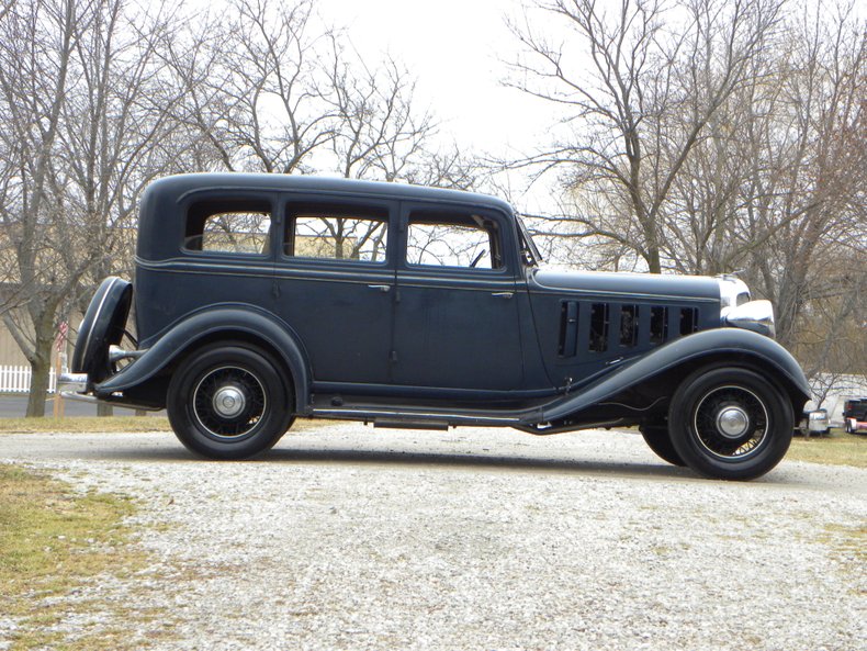 1933 Chrysler 