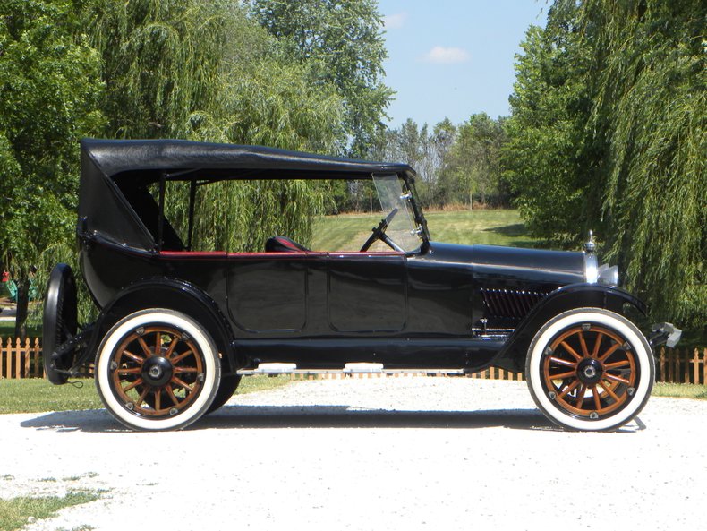 1918 Oldsmobile Model 37