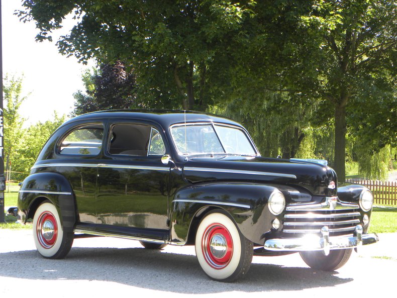 1948 Ford Super Deluxe | Volo Museum