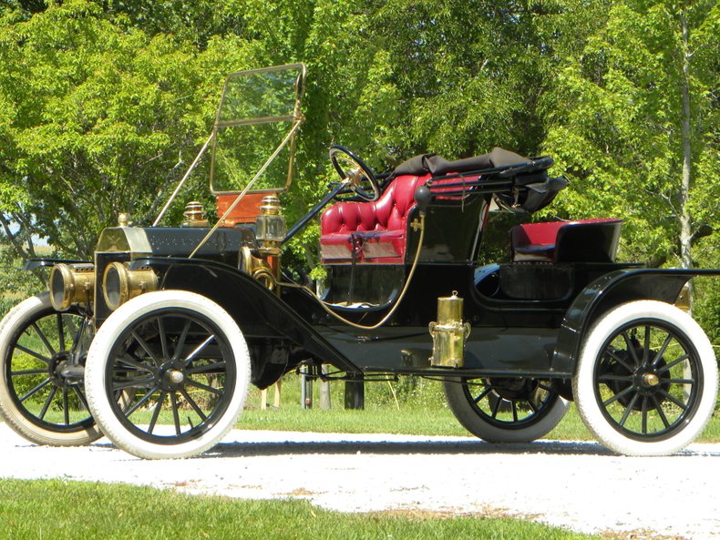 1910 Ford Model T Volo Auto Museum