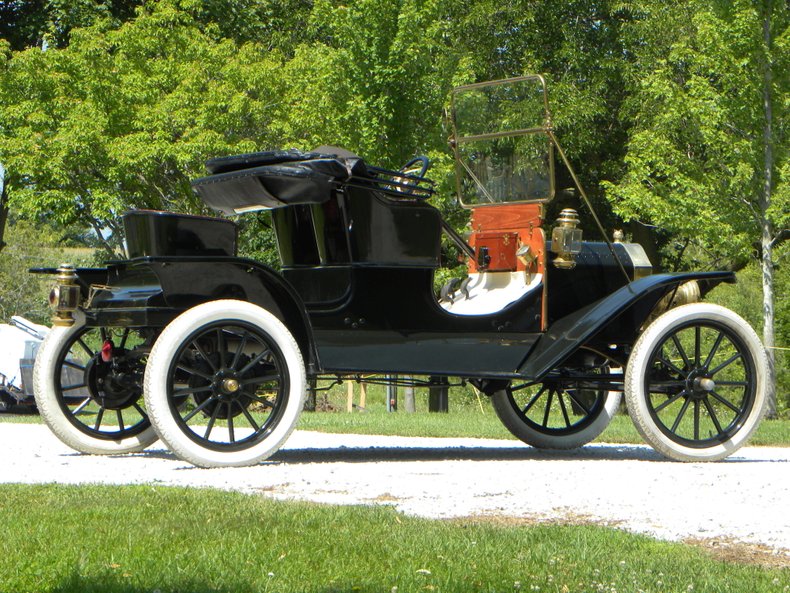 1910 Ford Model T Volo Auto Museum