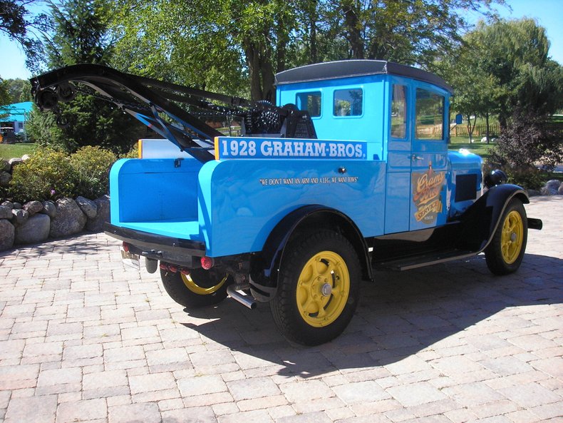 1928 Graham Bros Tow Truck