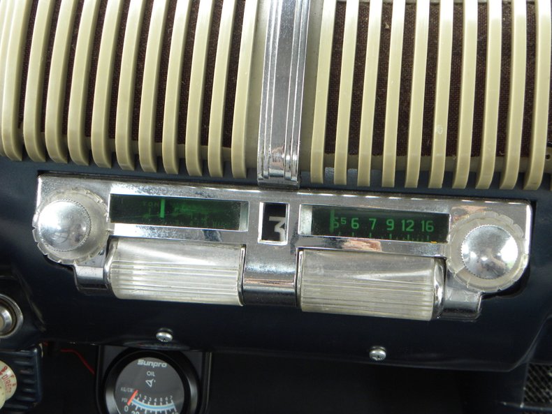 1946 Ford Super Deluxe