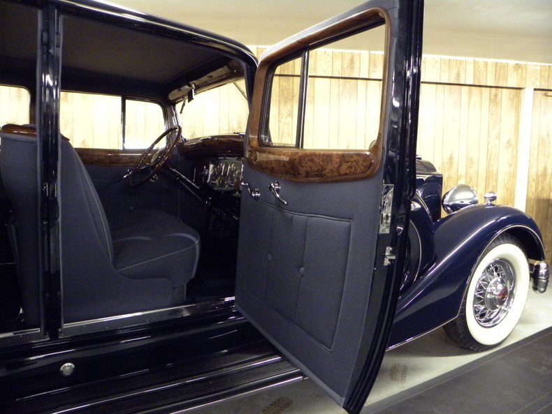 1934 Packard 