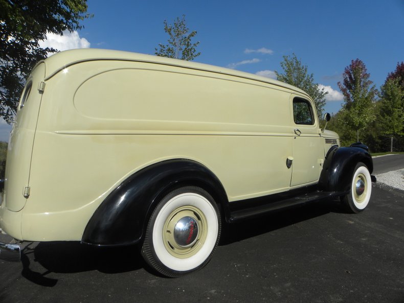 1941 Chevrolet 1 Ton