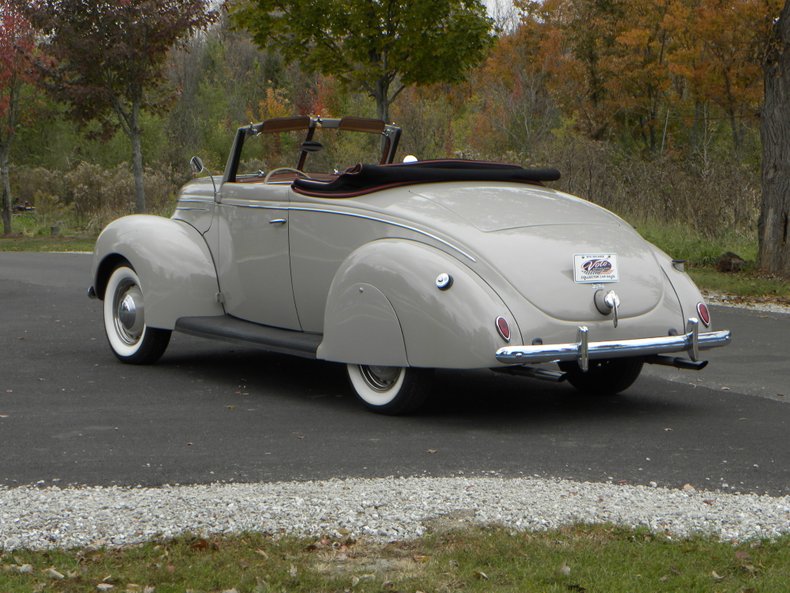 1939 Ford Model 91A