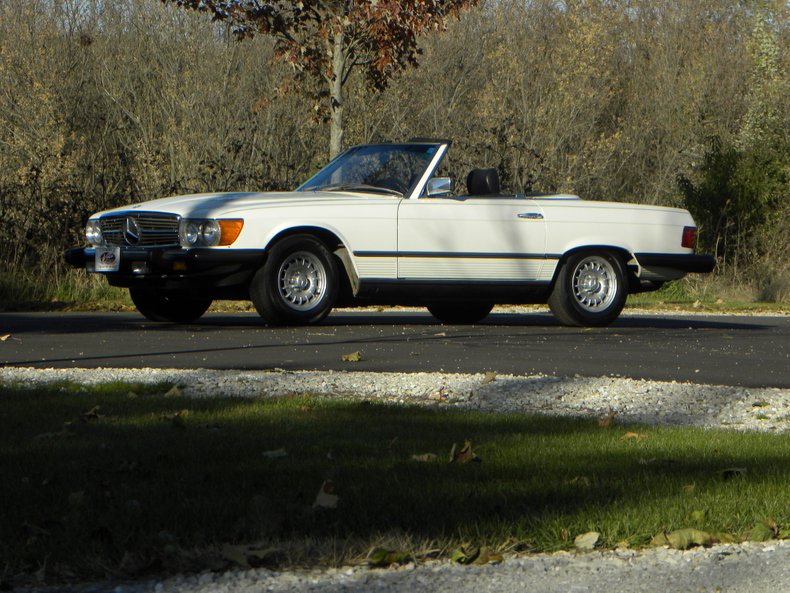 1985 Mercedes-Benz 