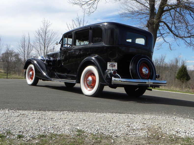 1934 Packard 1100