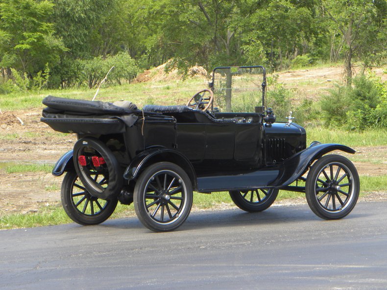 1921 Ford Model T | Volo Museum