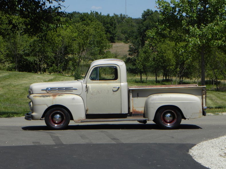 1952 Ford F1