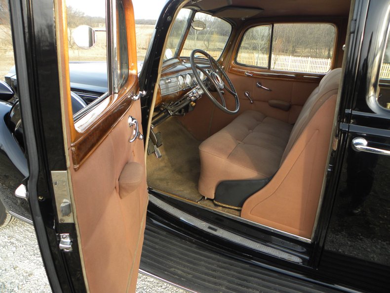 1939 Packard 1708