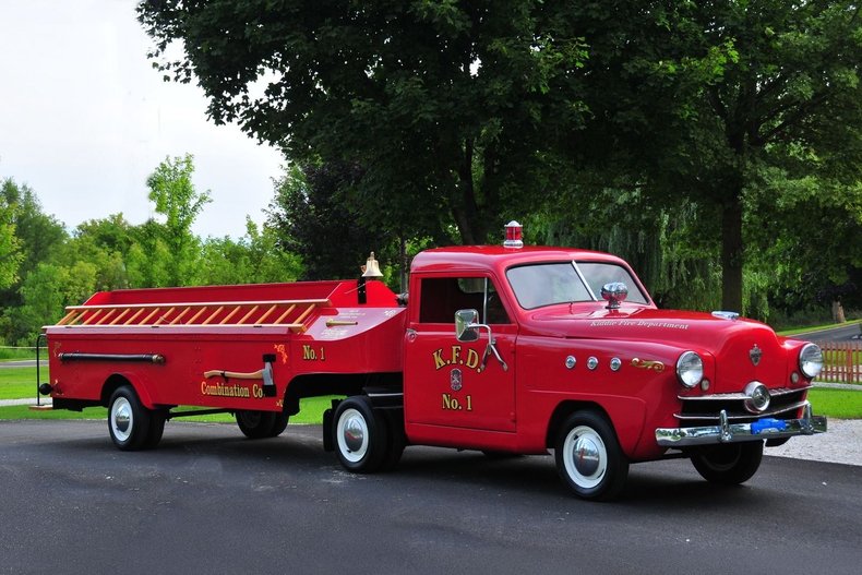 1951 Crosley Fire Engine | Volo Museum