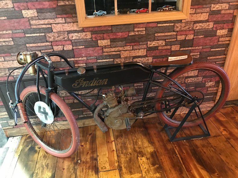 1913 Indian Board Track Racer | Volo Museum