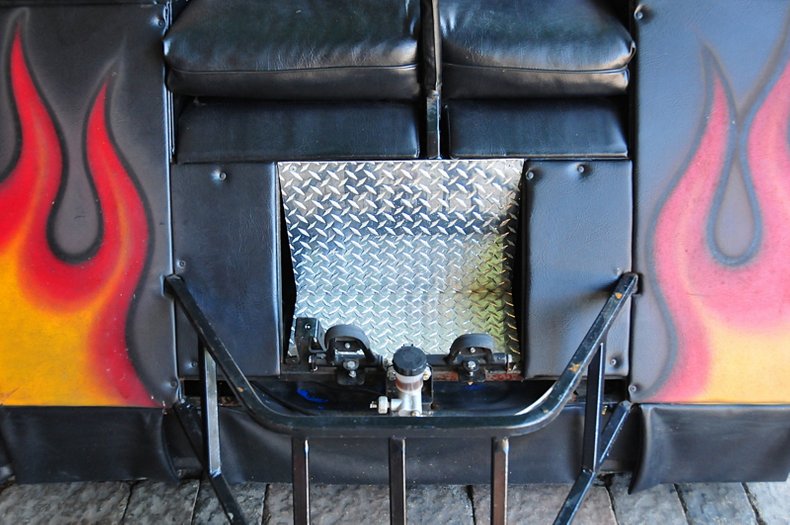 2005 Full Throttle Arm Chair