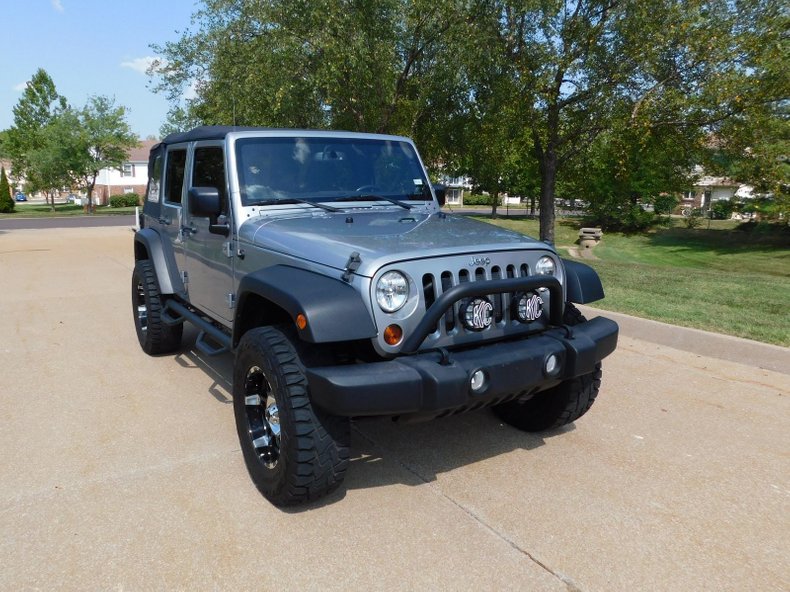 2013 Jeep Wrangler Unlimited 6