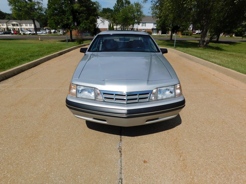 1988 Ford Thunderbird 46