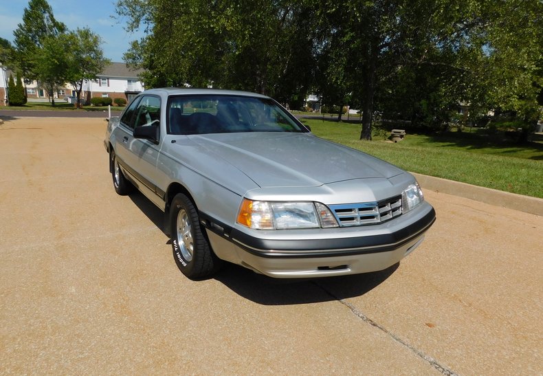 1988 Ford Thunderbird 50