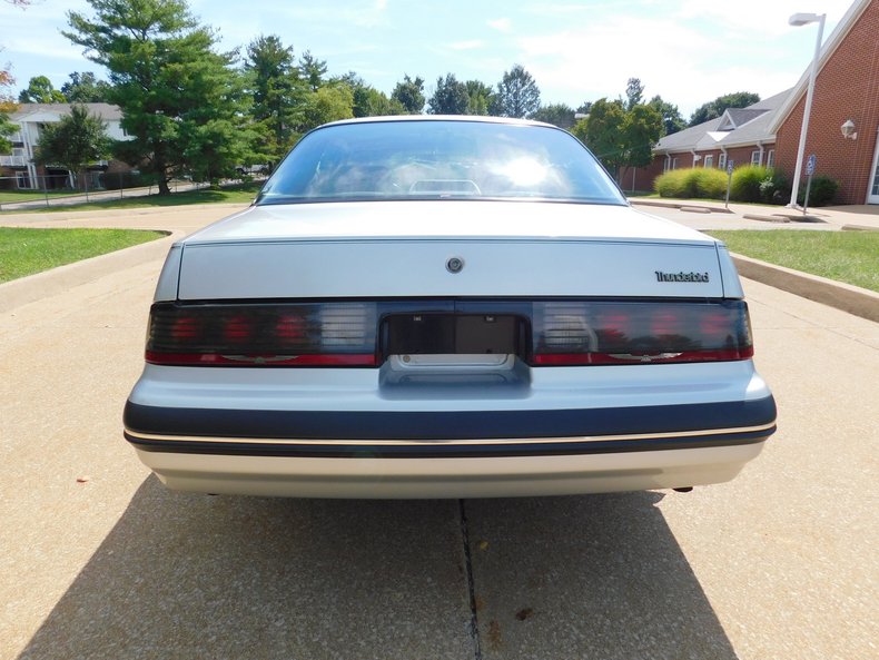 1988 Ford Thunderbird 58