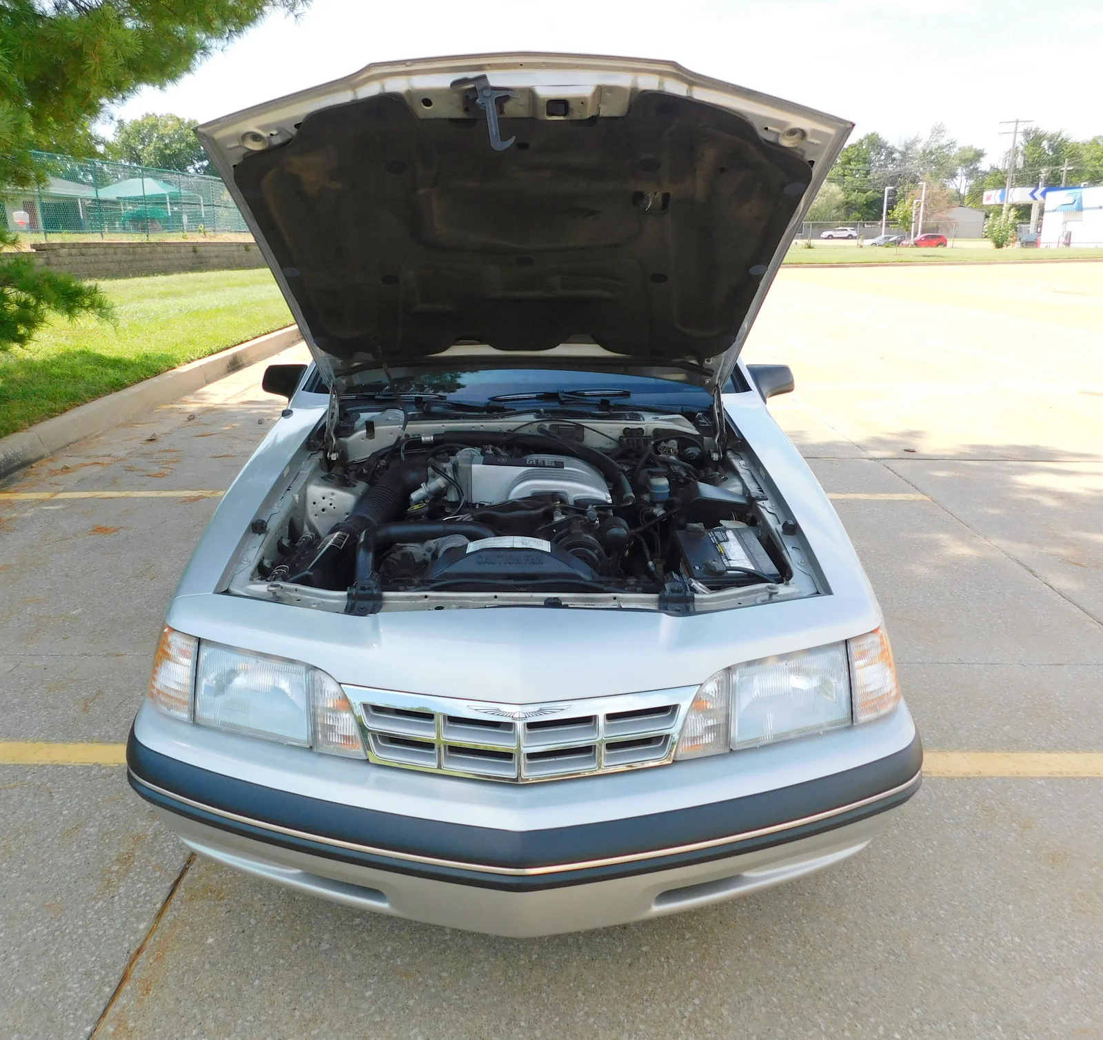 1988 Ford Thunderbird - Photo 58