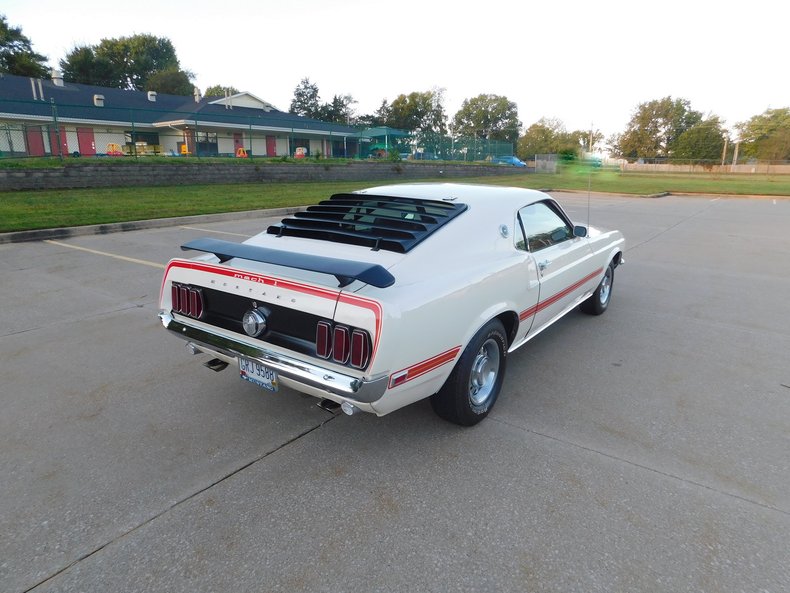 1969 Ford Mustang Mach One 7