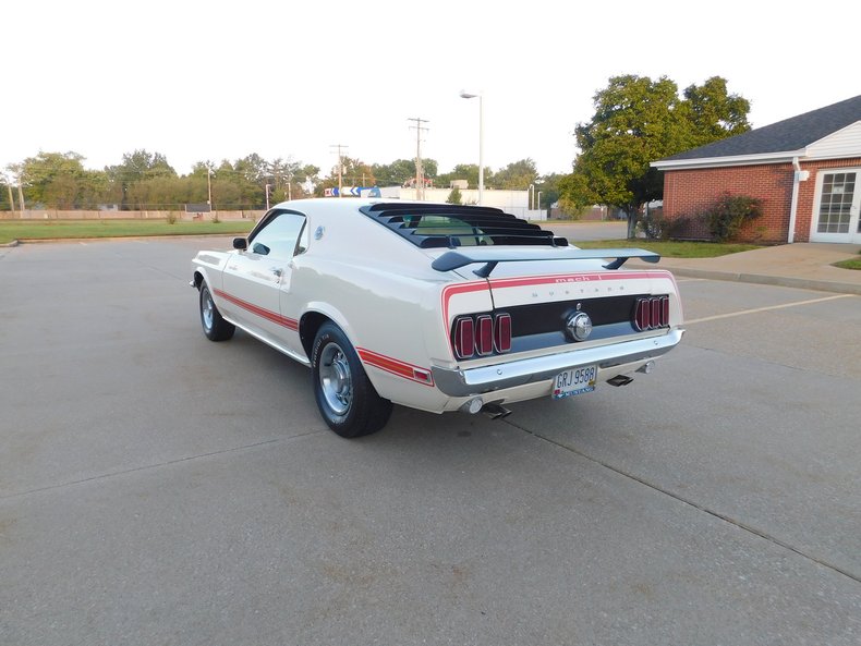 1969 Ford Mustang Mach One 9