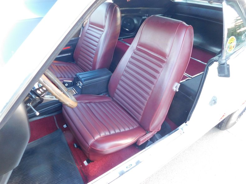 1969 Ford Mustang Mach One 37