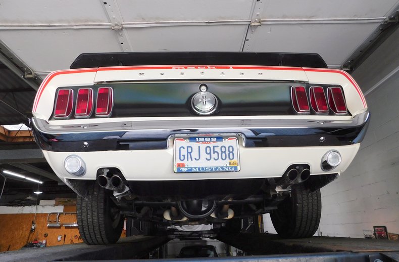 1969 Ford Mustang Mach One 62