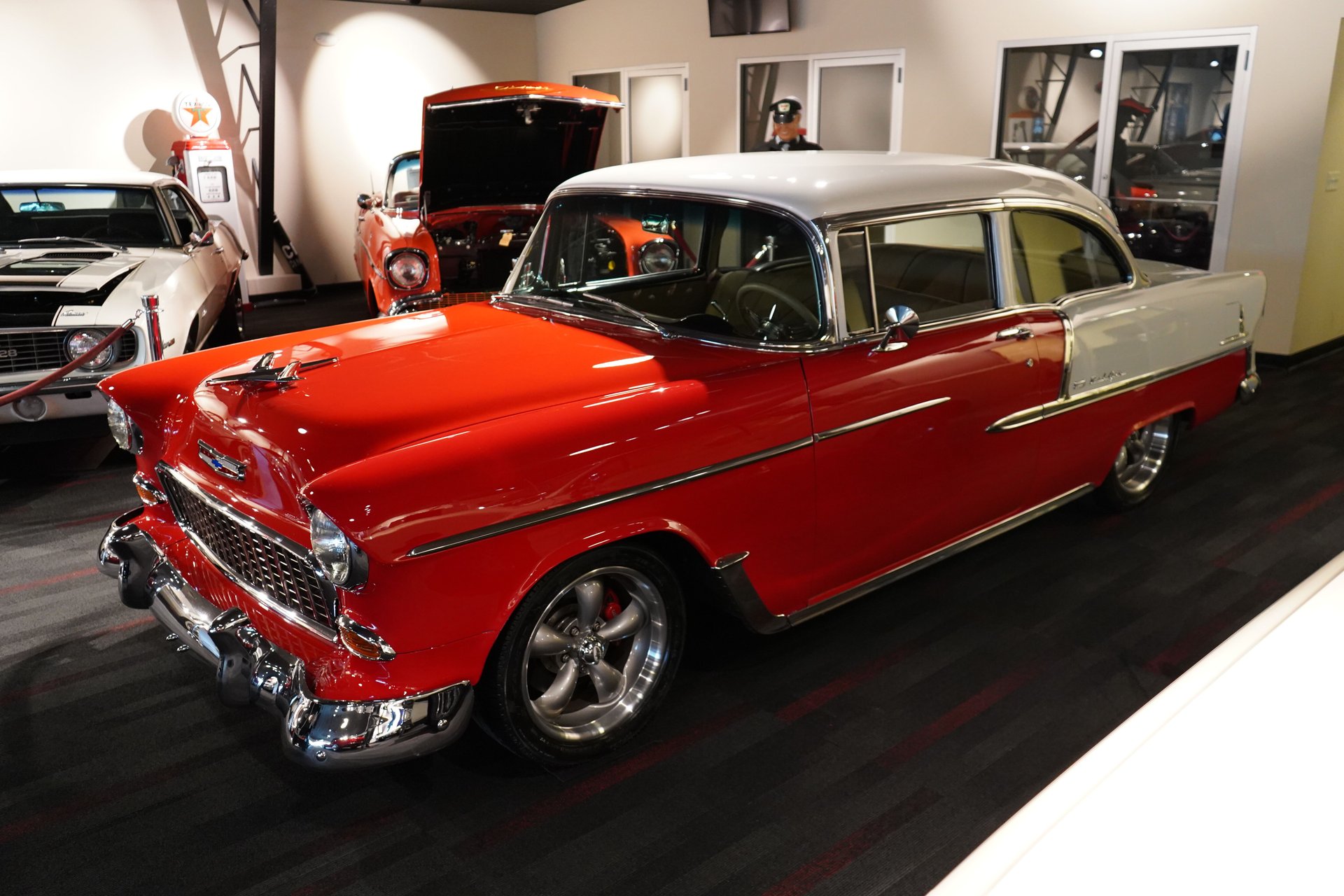 thumbnail interactive-video image 1 of Netuera V8 Front Engine Motor Mount Kit For 1955-57 Chevy Bel Air, Nomad, 150/210 Series 1 of 4