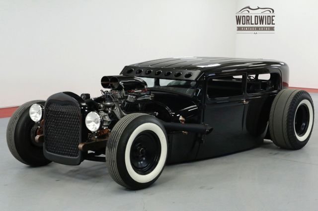 1929 Ford 2 Door Custom