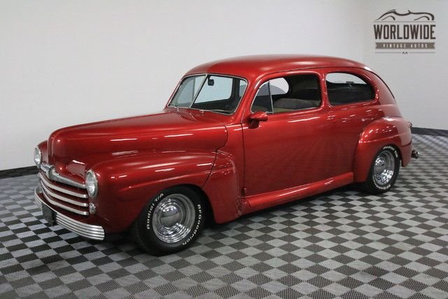 1948 Ford Sedan