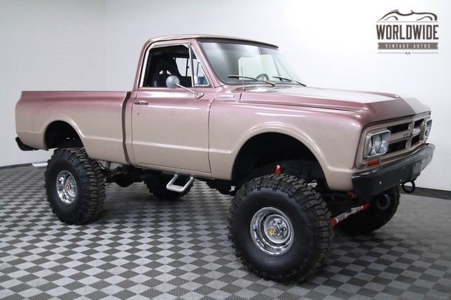 1967 GMC 4X4