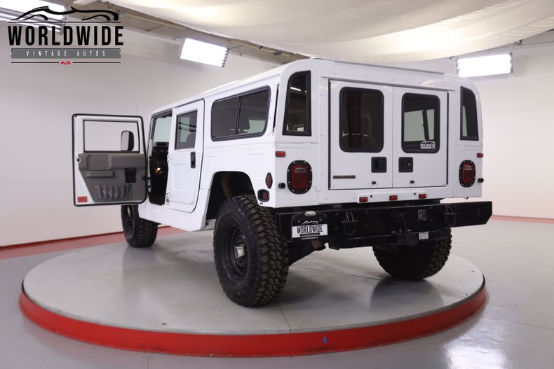 WWVA1333.KT.2 | 1997 Am General Hummer H1 | Worldwide Vintage Autos