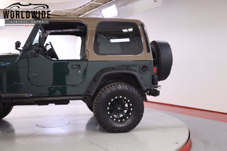 LCC1668 | 1999 Jeep Wrangler | Worldwide Vintage Autos