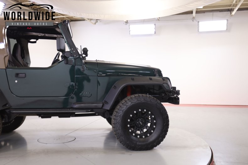 LCC1668 | 1999 Jeep Wrangler | Worldwide Vintage Autos